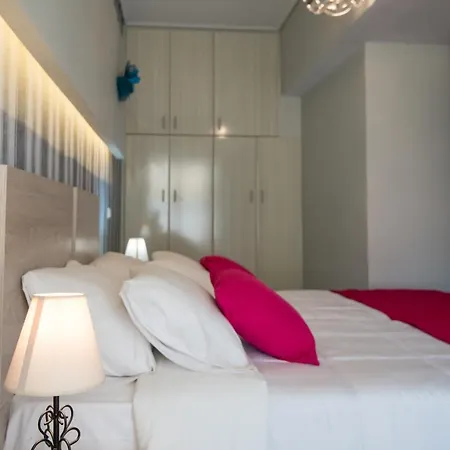 Birais 2* Rethymno (Crete)