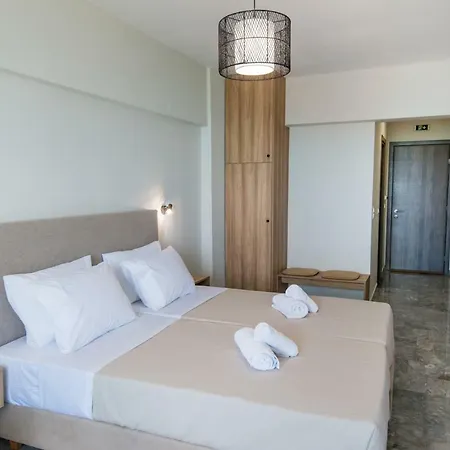 Готель Birais Ретимно (Крит)