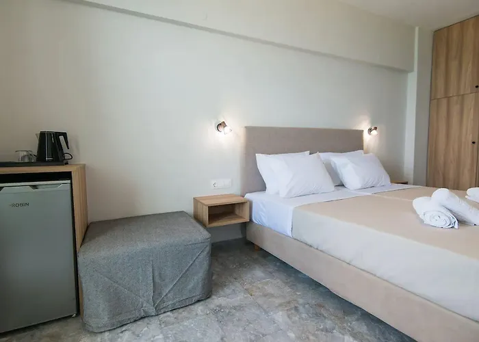 Birais 2* Rethymno (Crete)