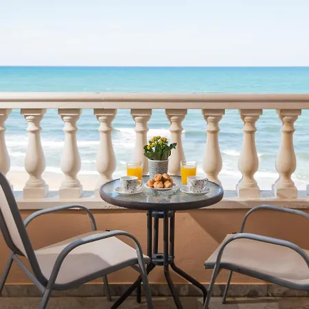 Birais ホテル レティムノ